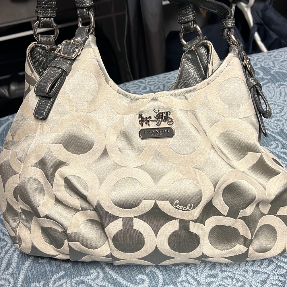 Coach shoulder bag